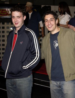 Фото - Эдди Кэй Томас: 307x400 / 27 Кб