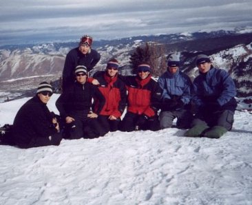 Фото - Эдди Кэй Томас: 366x298 / 28 Кб