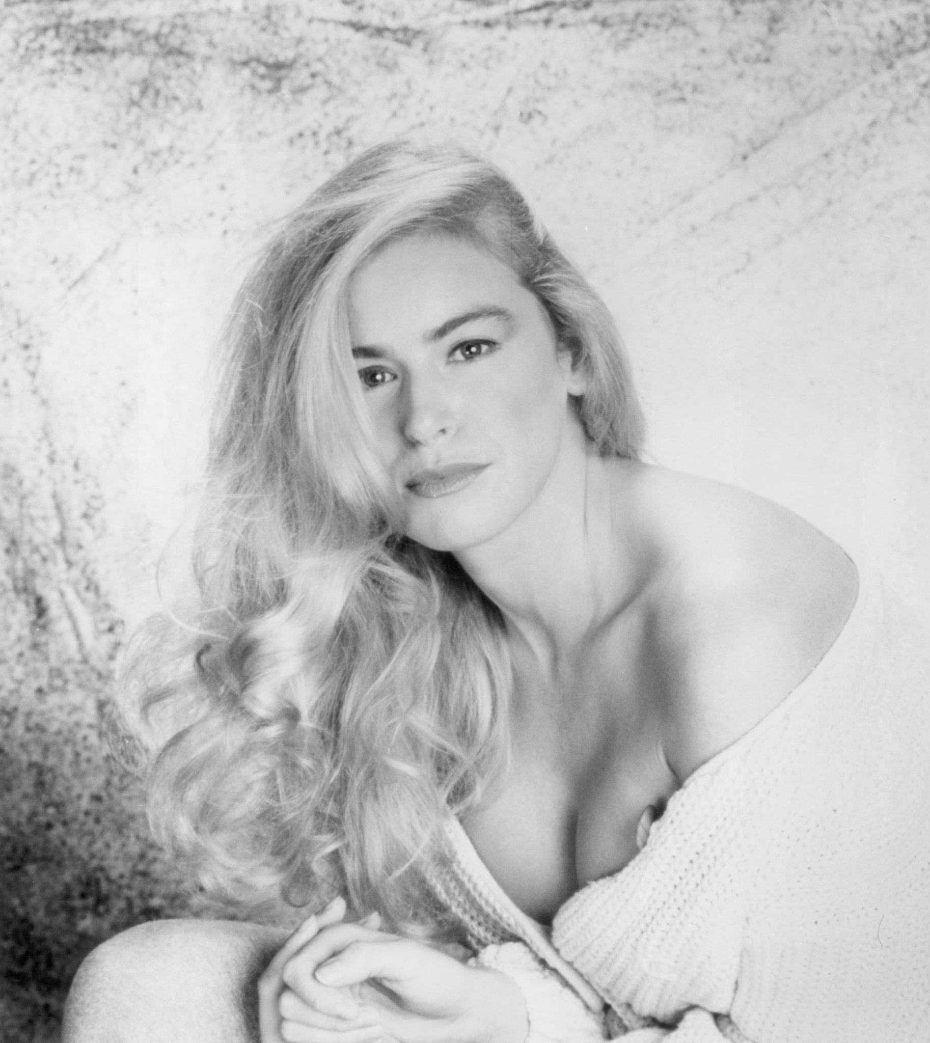 Фото - Элонна Шоу: 1826x2048 / 337 Кб