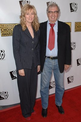 Фото - Лэрри МакМертри: 267x400 / 24 Кб