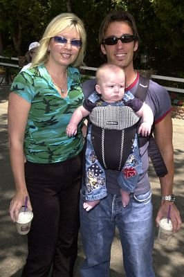 Фото - Дэн Кортез: 266x400 / 31 Кб