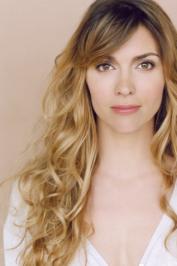 Фото - Хадсон Лейк: 591x889 / 85 Кб