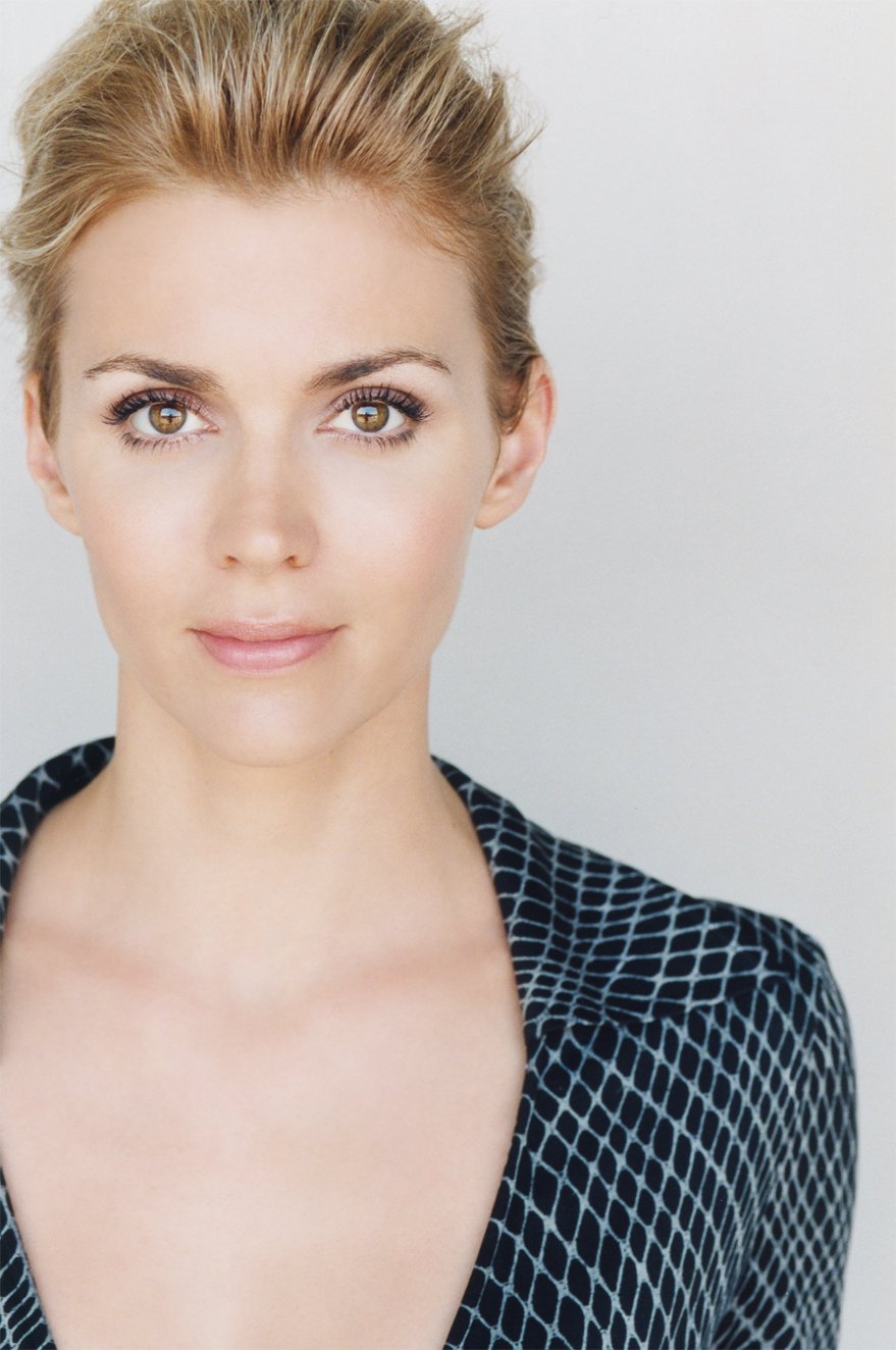 Фото - Хадсон Лейк: 879x1324 / 141 Кб