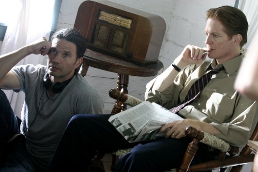 Фото - Майкл Уорт: 533x356 / 38 Кб