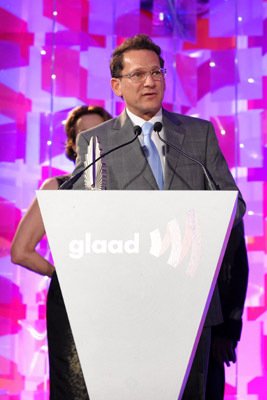 Фото - Дэниэл Сладек: 267x400 / 23 Кб