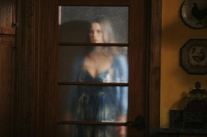 Фото - Рона Митра: 424x281 / 17 Кб