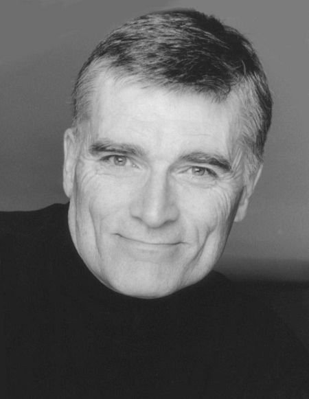 Фото - Крис Жиллетт: 450x581 / 26 Кб