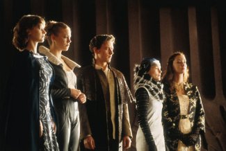 Фото - Джули Кокс: 325x218 / 18 Кб