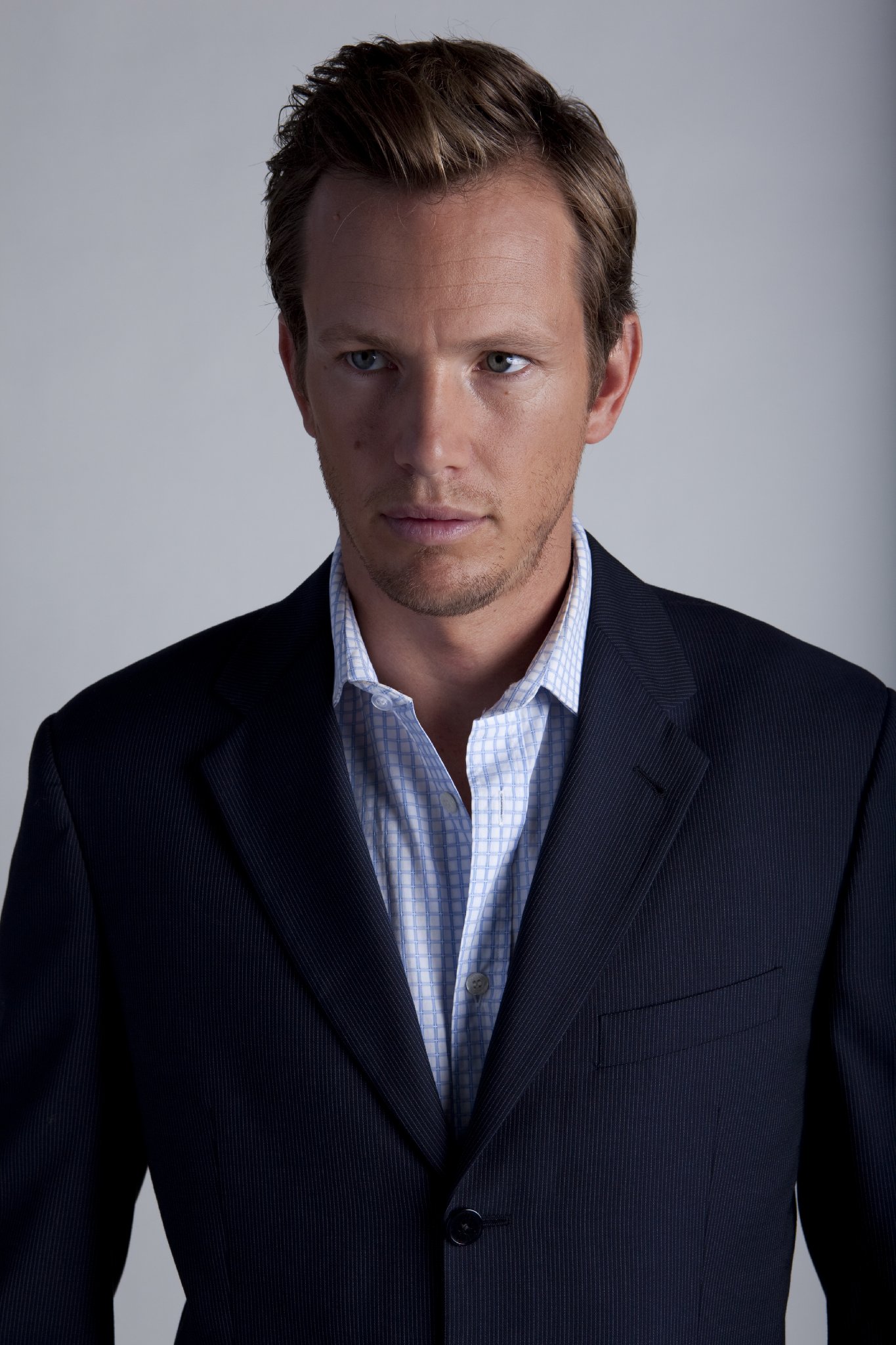 Фото - Кип Пардью: 1365x2048 / 377 Кб