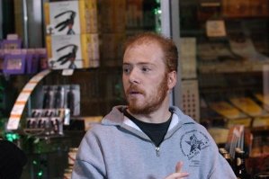 Фото - Джоэл Миллер: 299x199 / 16 Кб