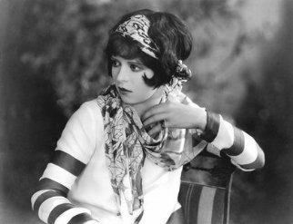 Фото - Клара Боу: 322x247 / 17 Кб