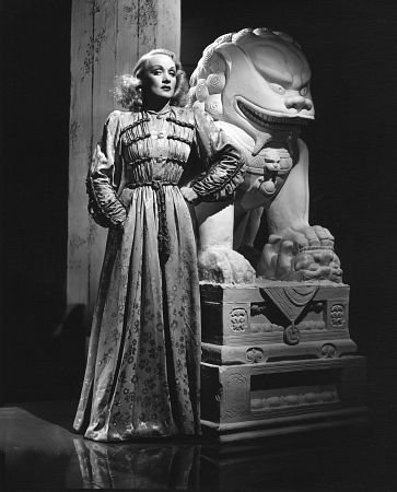 Фото - Марлен Дитрих: 363x450 / 34 Кб