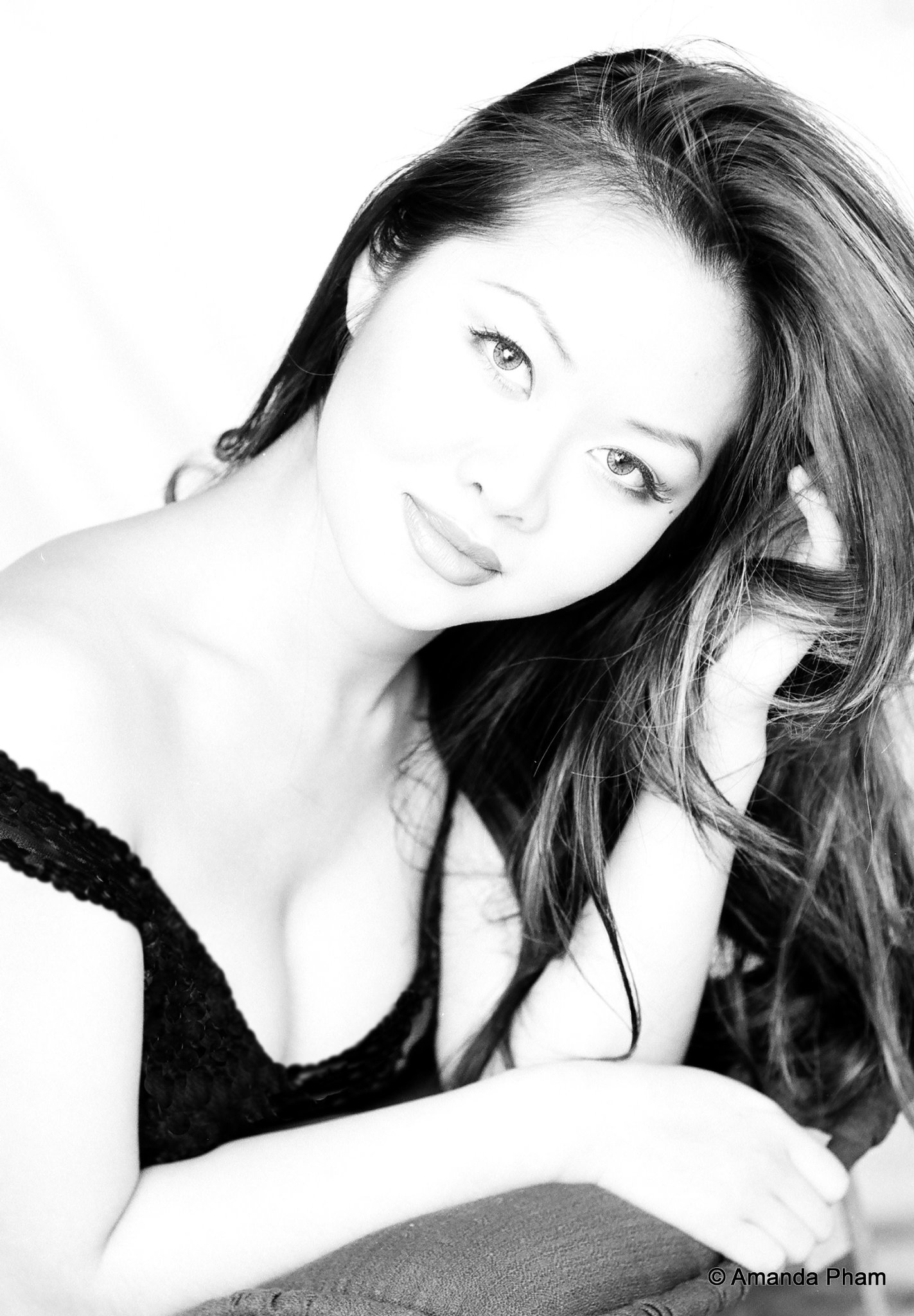 Фото - Amanda Pham: 1423x2048 / 379 РљР±