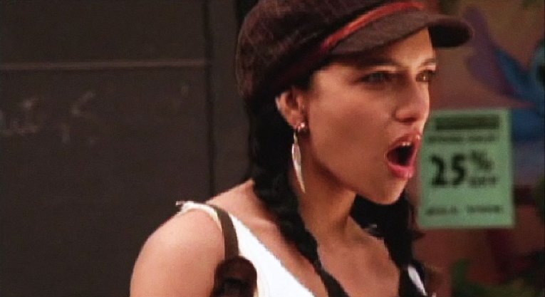 Фото - Джулиана Харкви: 765x417 / 40 РљР±