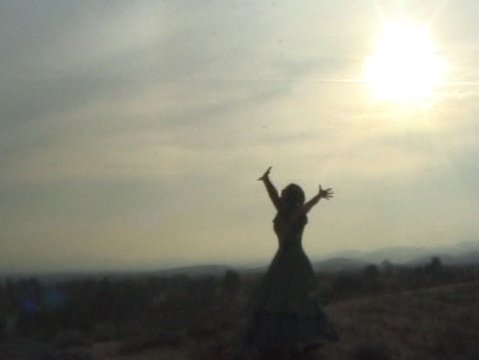 Фото - Джулиана Харкви: 479x360 / 15 РљР±