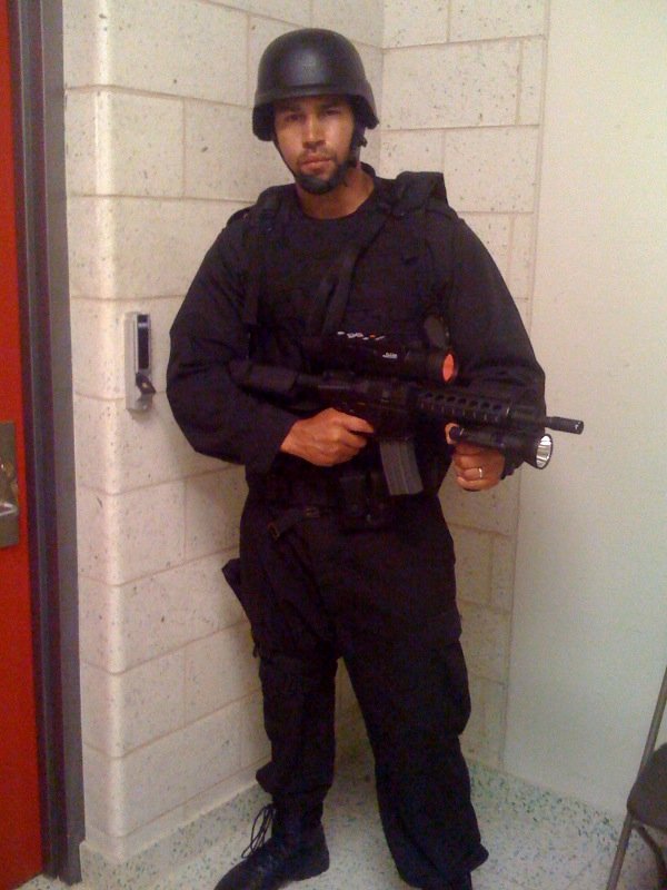 Фото - Alexander Martin Jones: 600x800 / 78 РљР±