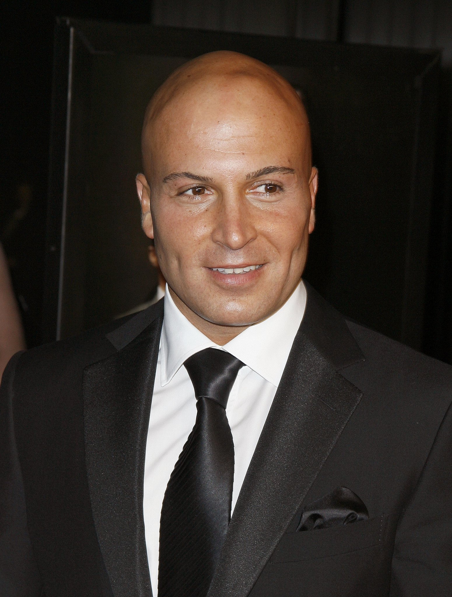 Фото - Томас Белесис: 1550x2048 / 586 РљР±