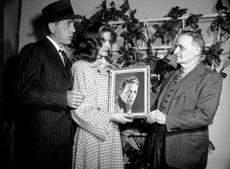 Фото - Хамфри Богарт: 333x246 / 25 Кб