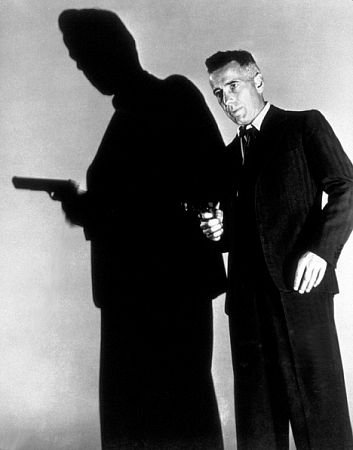 Фото - Хамфри Богарт: 353x450 / 21 Кб