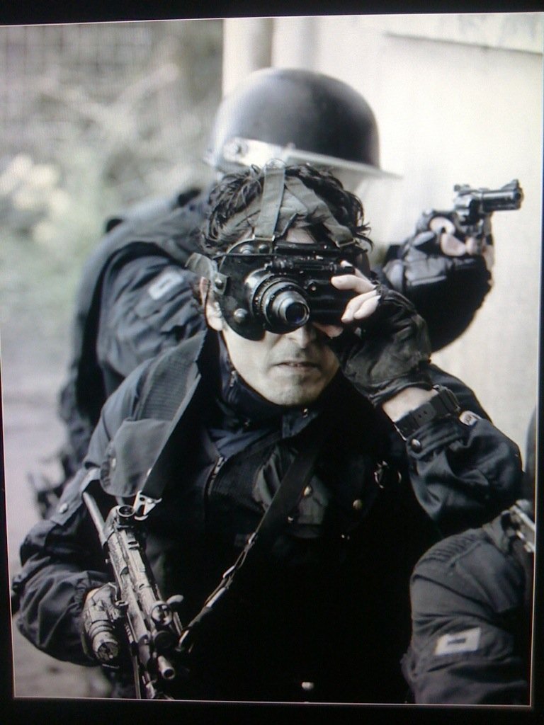 Фото - Венсан Эльбаз: 768x1024 / 116 Кб