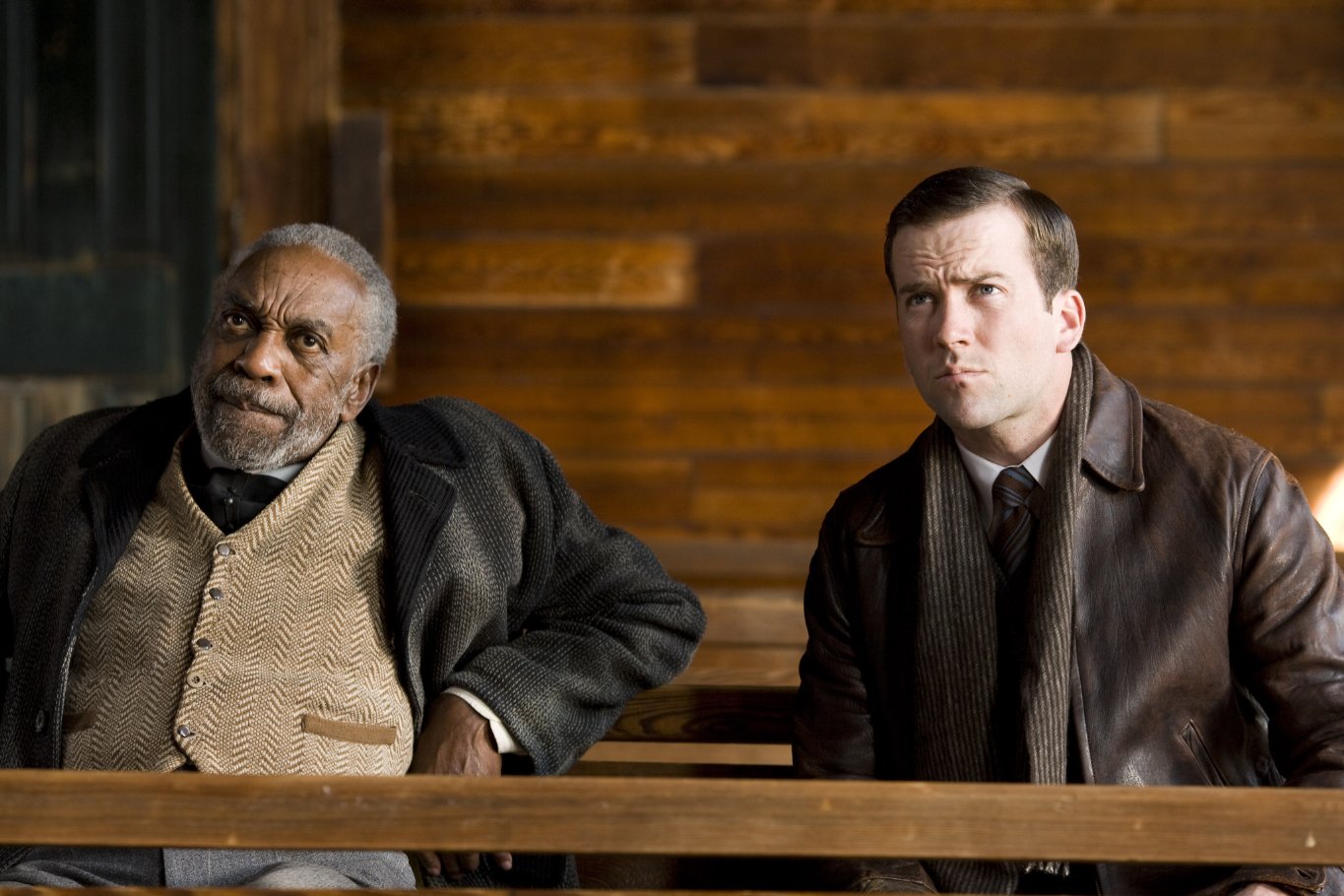 Фото - Лукас Блэк: 1365x910 / 188 Кб