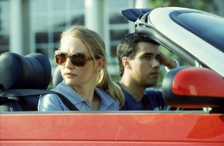 Фото - Сара Уайнтер: 317x207 / 17 Кб