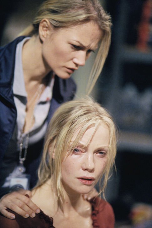 Фото - Сара Уайнтер: 485x728 / 49 Кб