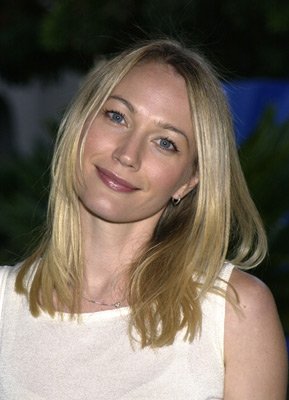 Фото - Сара Уайнтер: 289x400 / 23 Кб