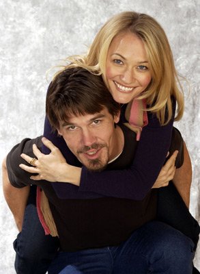 Фото - Сара Уайнтер: 293x400 / 27 Кб