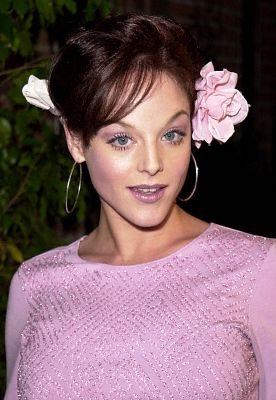 Фото - Дэна Дори: 276x400 / 28 Кб