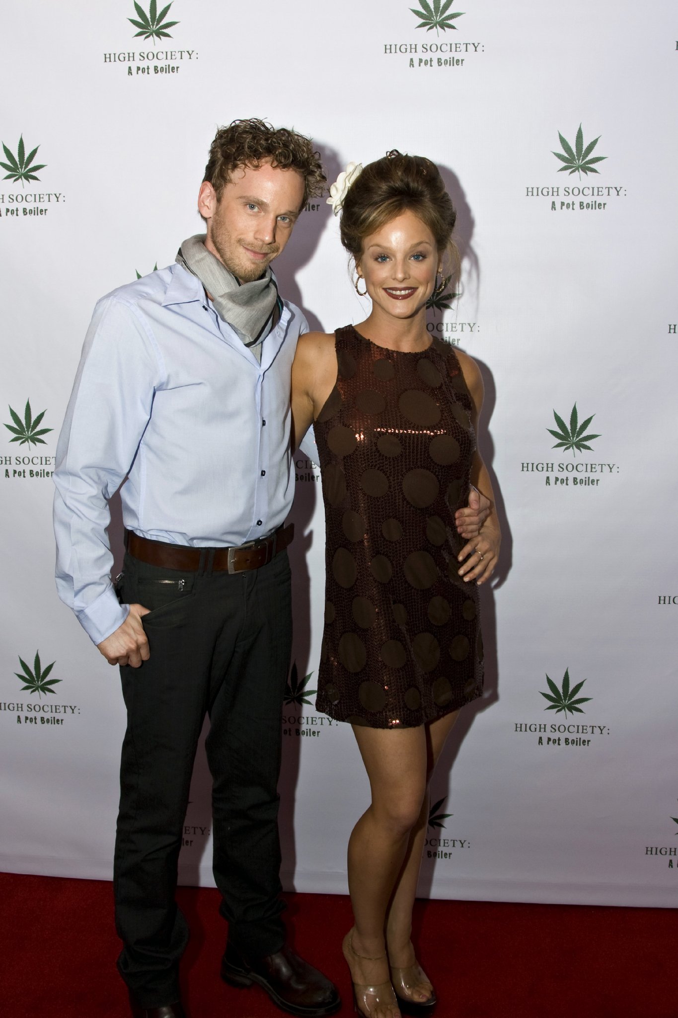 Фото - Дэна Дори: 1365x2048 / 296 Кб