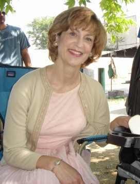 Фото - Мишель Бинес: 272x359 / 19 Кб