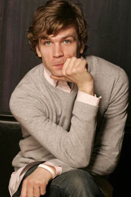 Фото - Брендан Секстон III: 267x400 / 24 Кб