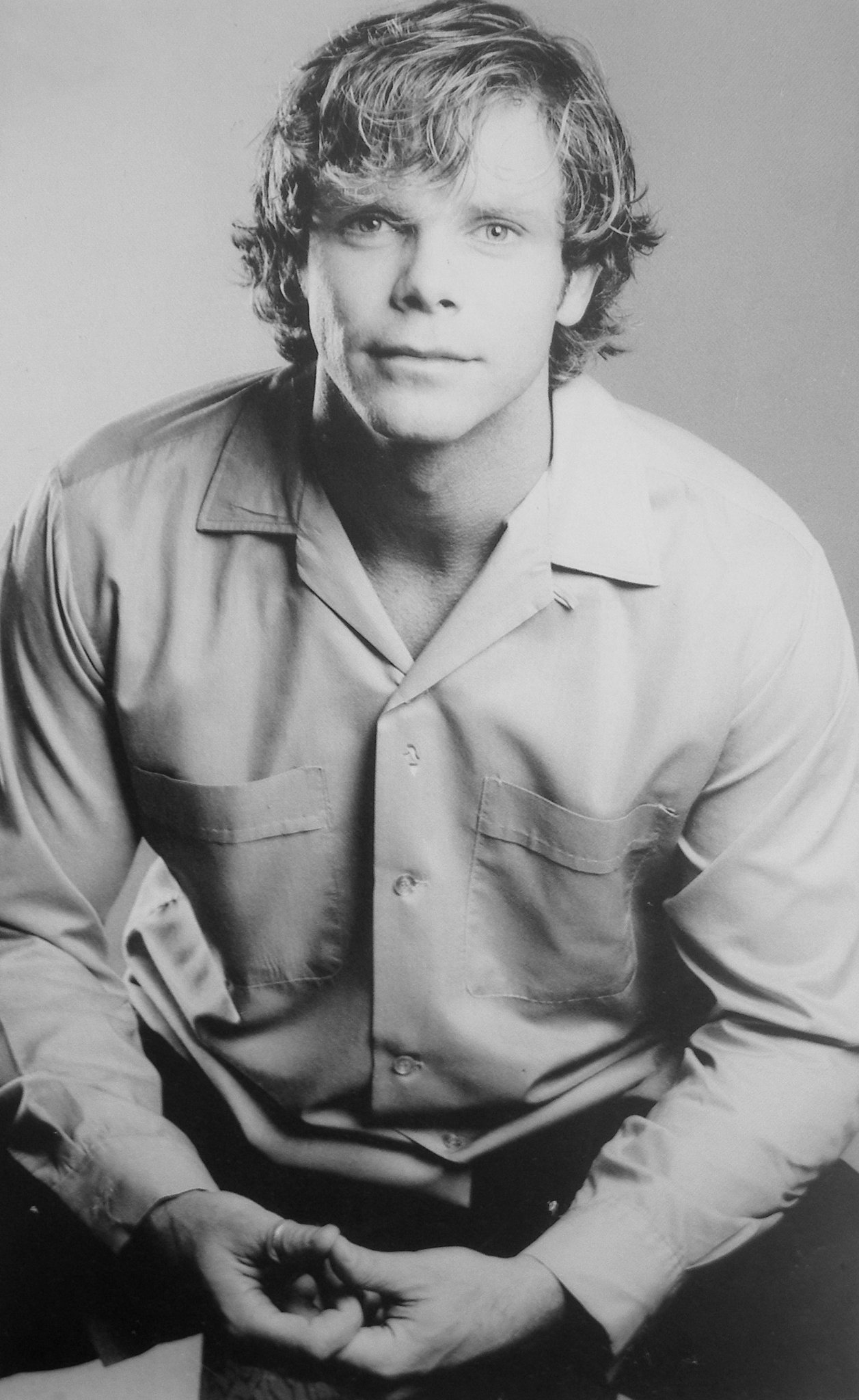 Фото - Джеймс Шоу: 1257x2048 / 345 Кб