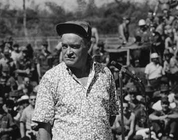 Фото - Боб Хоуп: 355x280 / 30 Кб