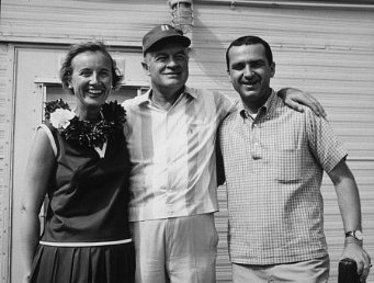 Фото - Боб Хоуп: 341x258 / 25 Кб