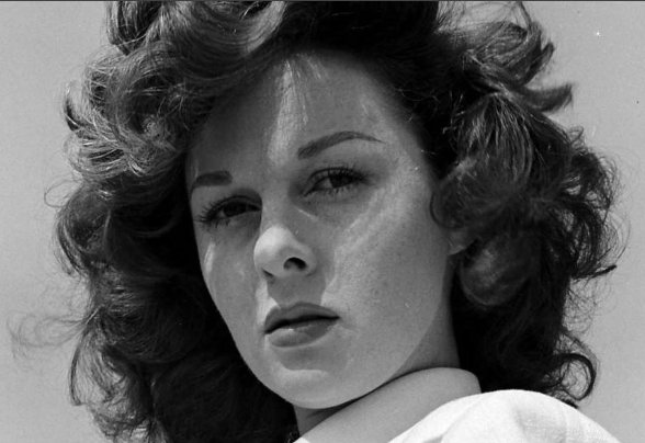 Фото - Сьюзан Хейворд: 588x404 / 43 Кб