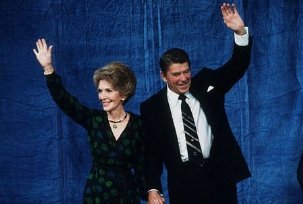 Фото - Рональд Рейган: 303x204 / 15 Кб