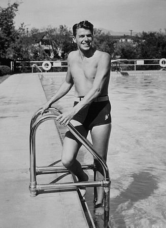 Фото - Рональд Рейган: 327x450 / 34 Кб