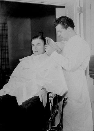 Фото - Рональд Рейган: 325x450 / 20 Кб