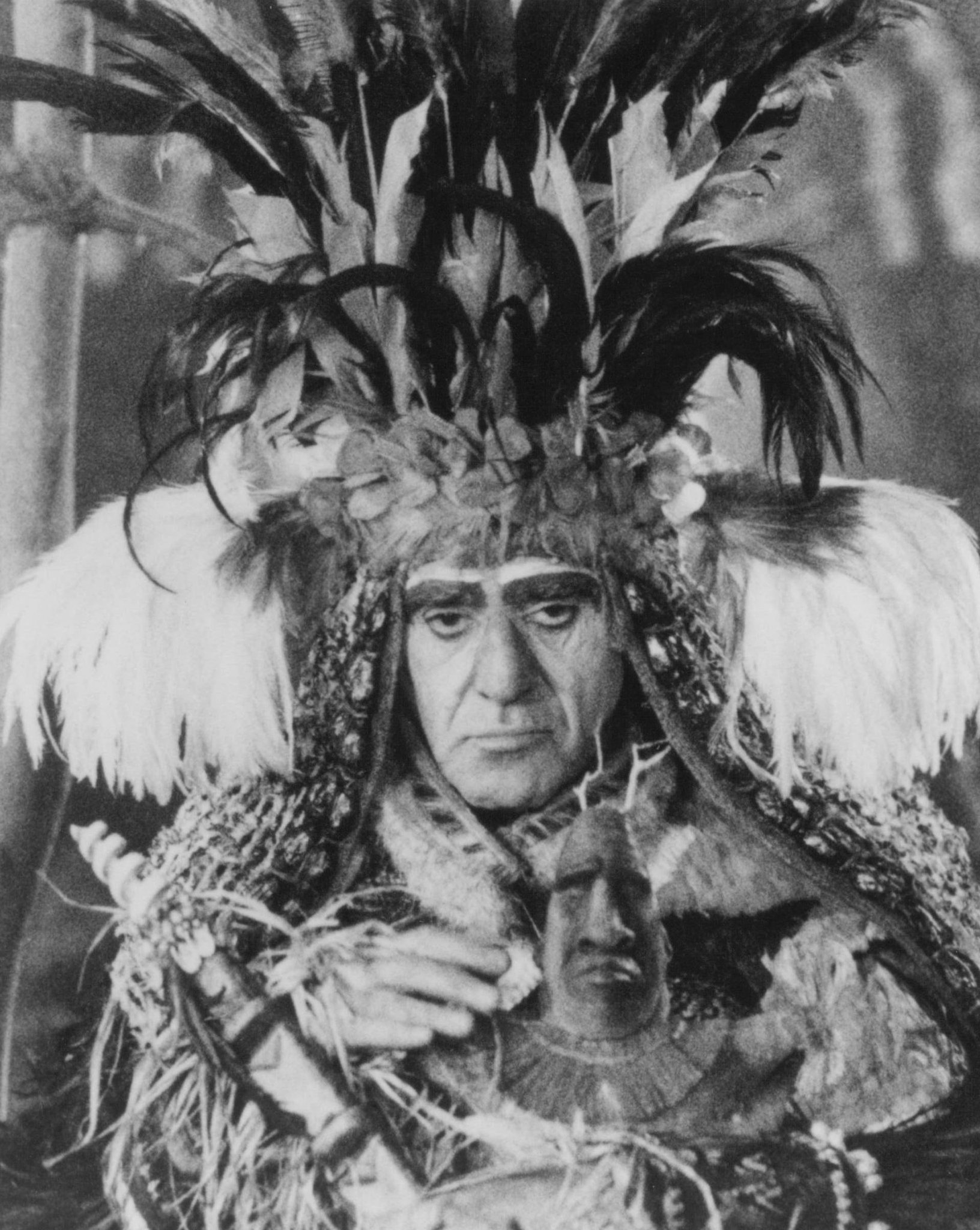 Фото - Роберт Стэк: 1632x2048 / 496 Кб