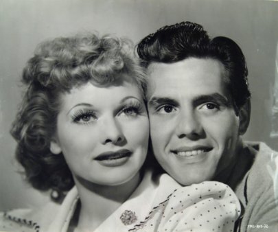 Фото - Дези Арназ: 405x338 / 24 Кб