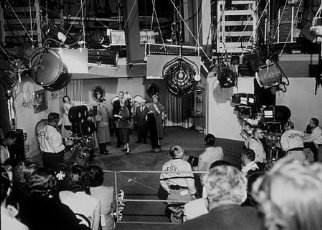 Фото - Дези Арназ: 322x230 / 27 Кб