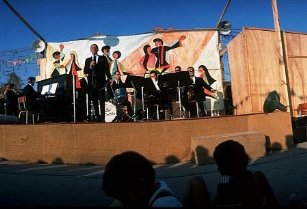 Фото - Фрэнк Синатра: 307x209 / 19 Кб