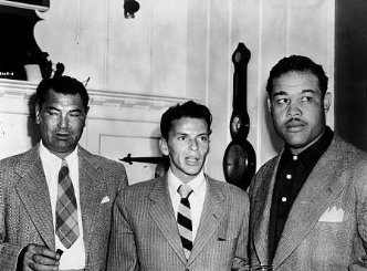 Фото - Фрэнк Синатра: 332x245 / 25 Кб