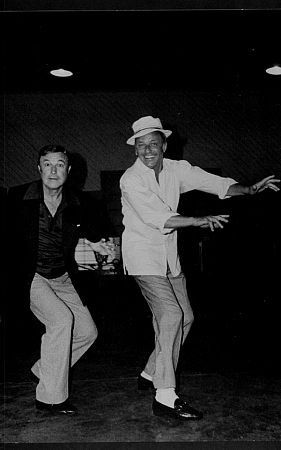 Фото - Фрэнк Синатра: 281x450 / 20 Кб