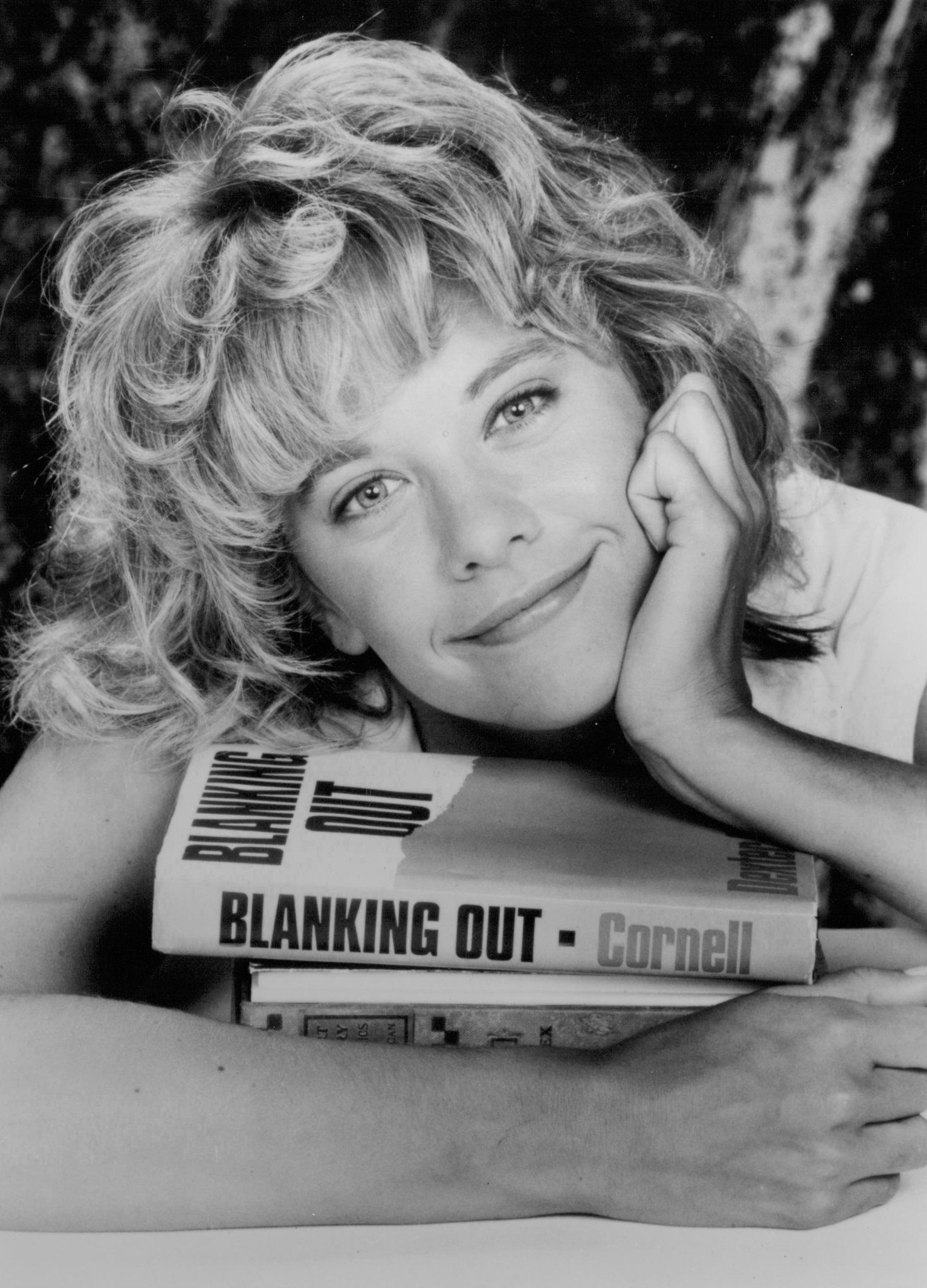 Фото - Мег Райан: 1474x2048 / 396 Кб