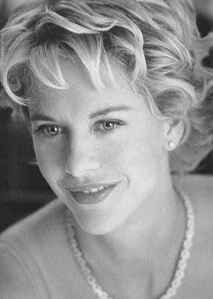 Фото - Мег Райан: 300x420 / 23 Кб