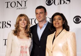 Фото - Лив Шрайбер: 277x192 / 14 Кб