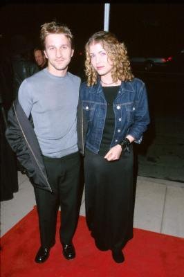 Фото - Брекин Мейер: 266x400 / 18 Кб